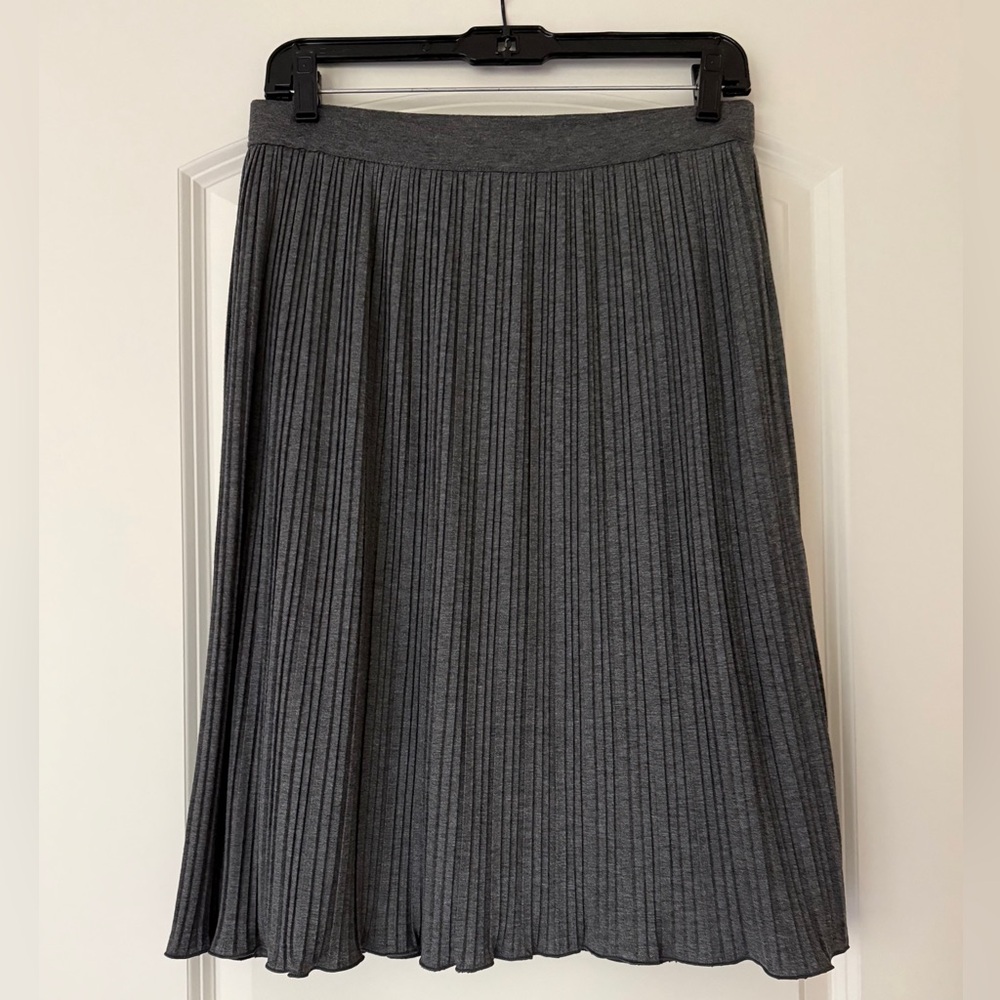 Banana Republic Gray Pleated Midi Skirt